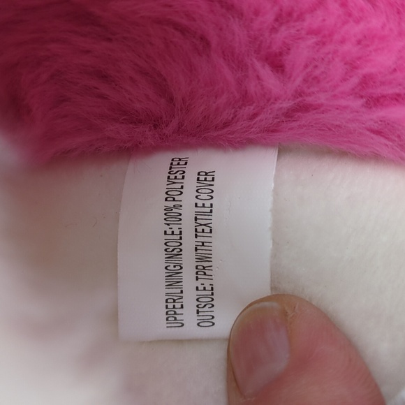 Plush Barbie Slippers With Hearts, Pink And White Like New - Picture 10 of 10